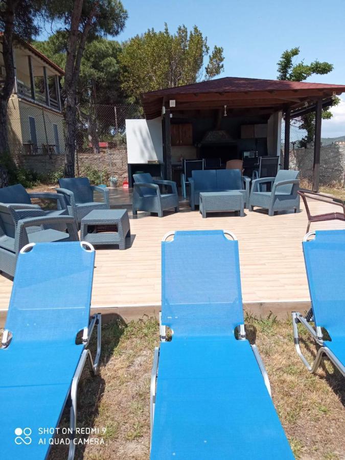 Studios Efi Beach Vourvourou Exteriör bild